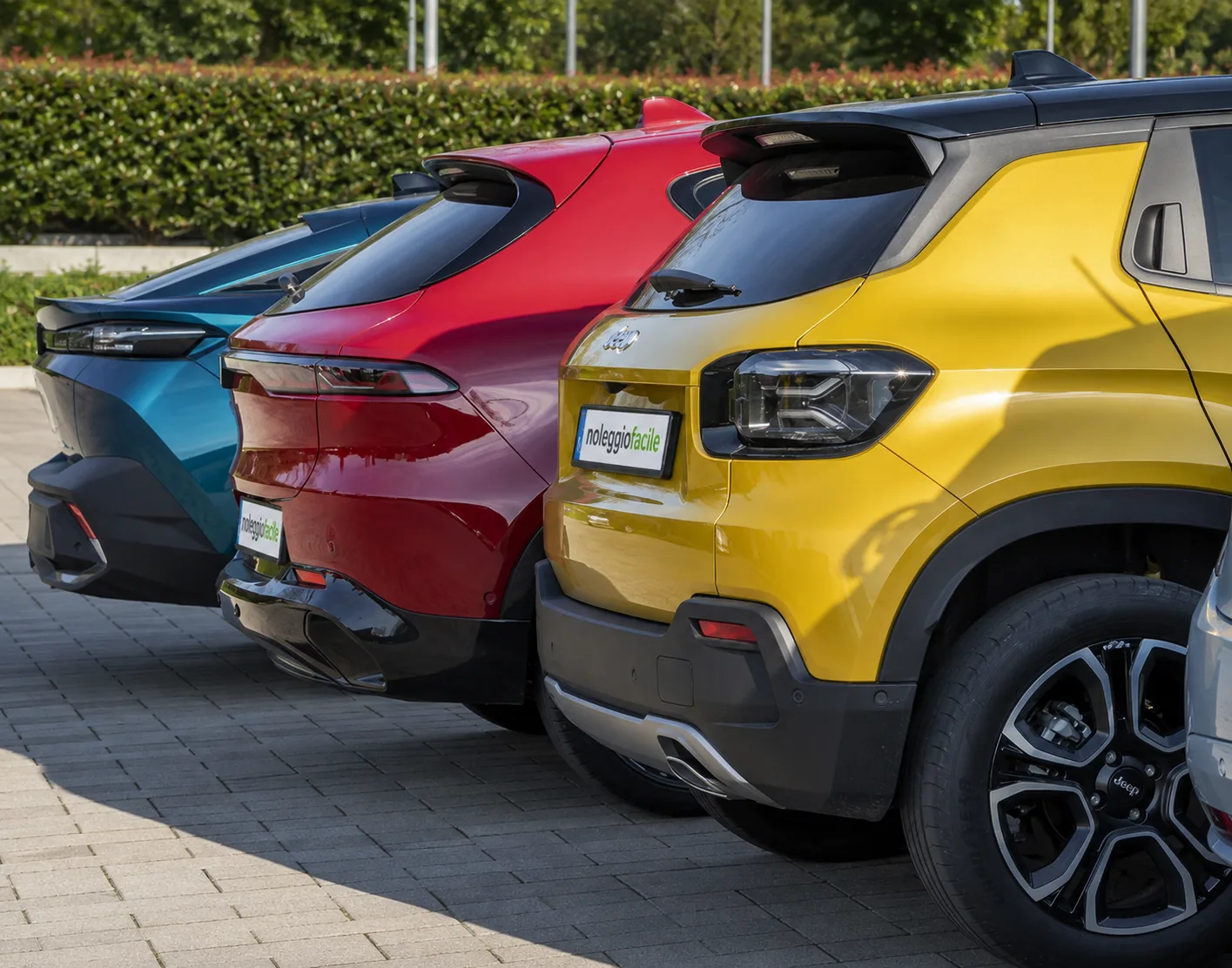 SUV colorati con portatarga Noleggio Facile